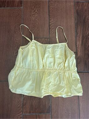 Richer poorer size S pale yellow tank